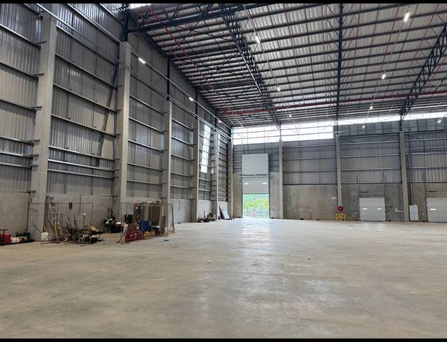 3,495M² WAREHOUSE TO LET IN GLEN ANIL